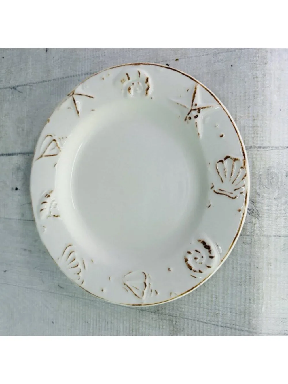 Thomson Pottery HAMPTON Seashell Embossed Rustic White Lunch Salad Plates Set 4